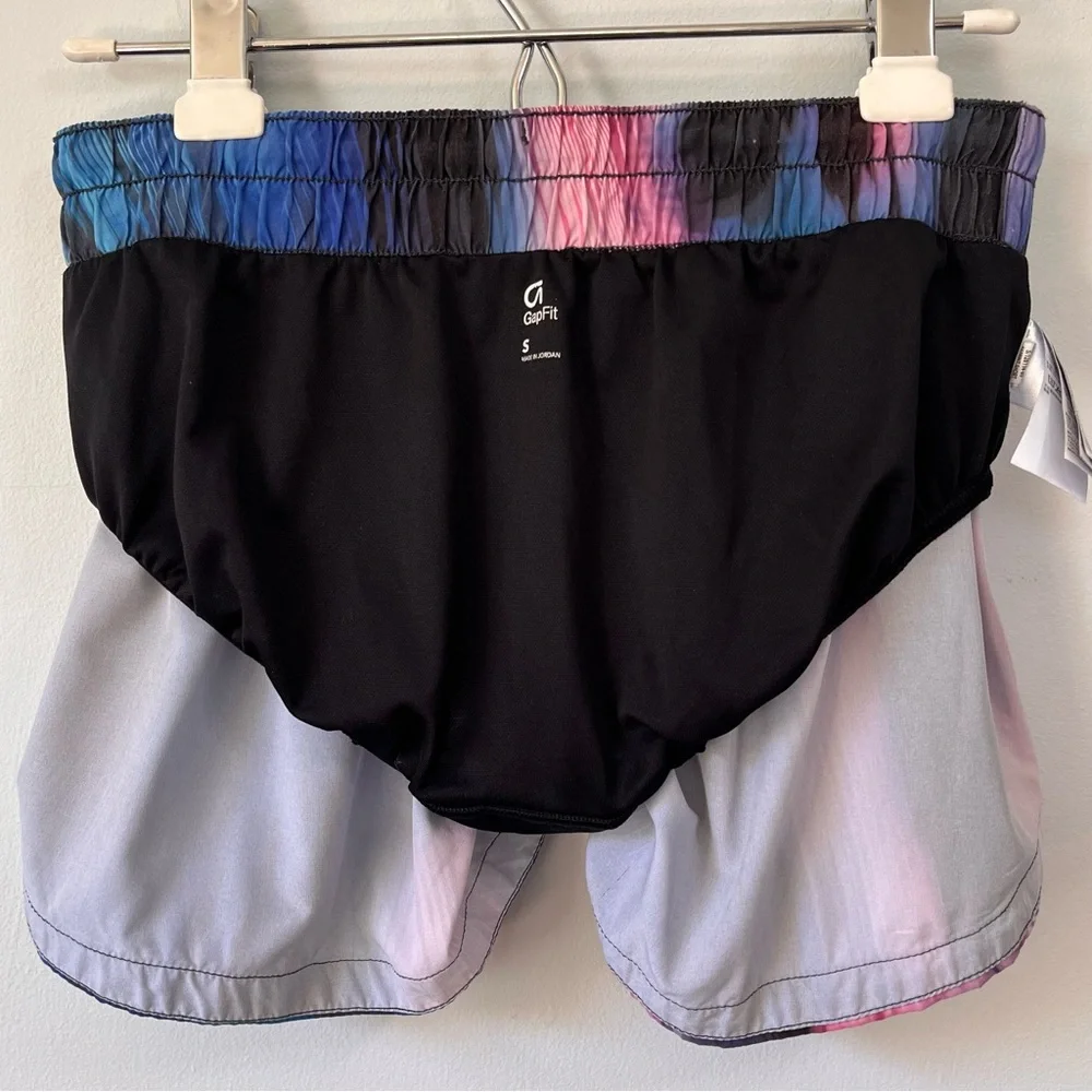 GapFit Multicolor Athletic Shorts, Size S - Picture 8 of 8